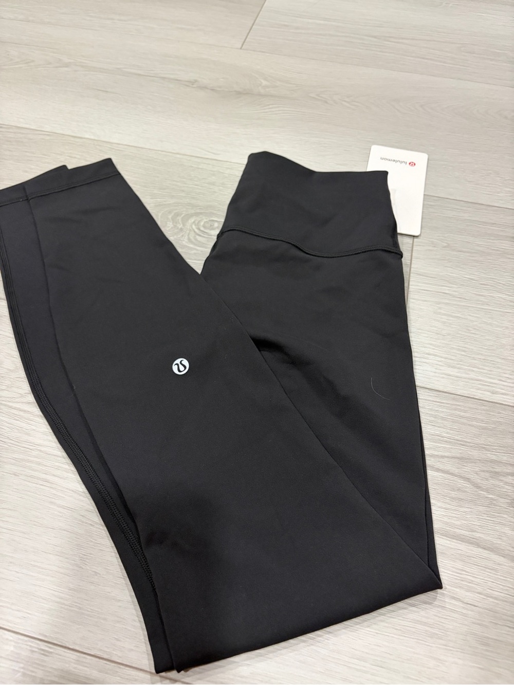Lululemon wunder train no line